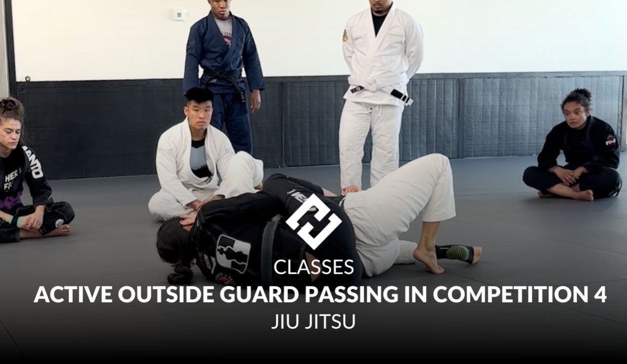 ACTIVE OUTSIDE GUARD PASSING IN COMPETITION 4.jpg